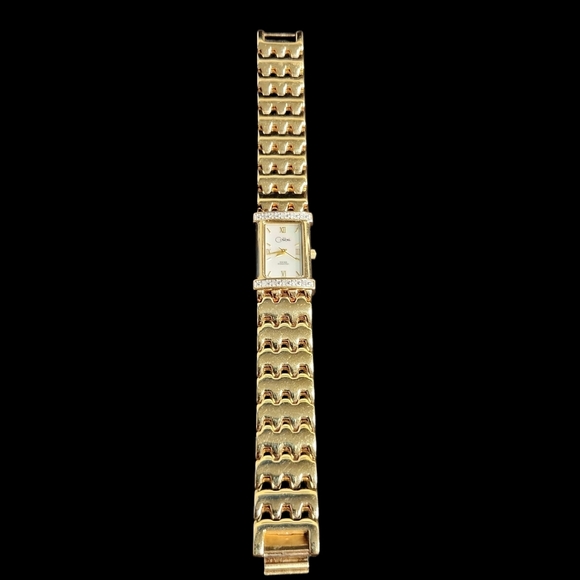Luxurious Gold Women's Watch with Crystal Accents - Picture 1 of 7